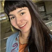 Comunicadora social, orientada a ayudar a desarrollar habilidades comunicativas y experiencia con niños de 5-8 años